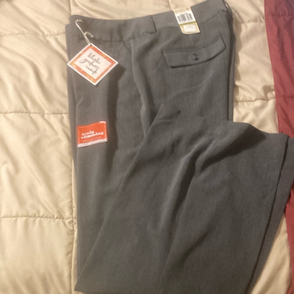 Dockers Petite Size 14 Gray Dress Pants